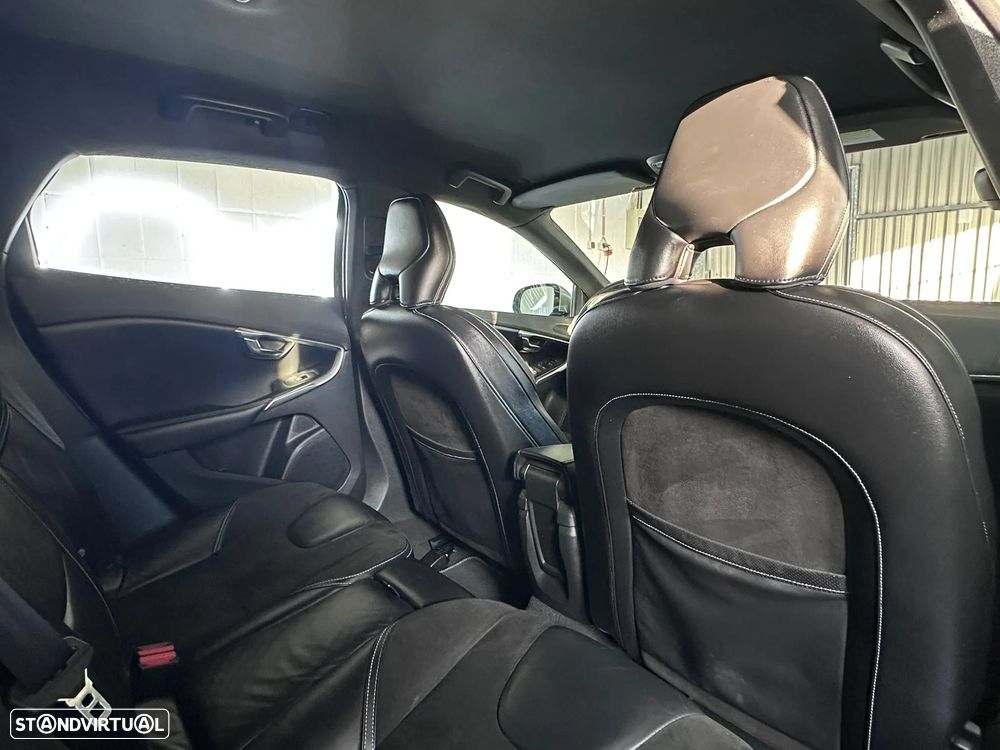 Volvo V40 1.6 D2 R-Design - 13