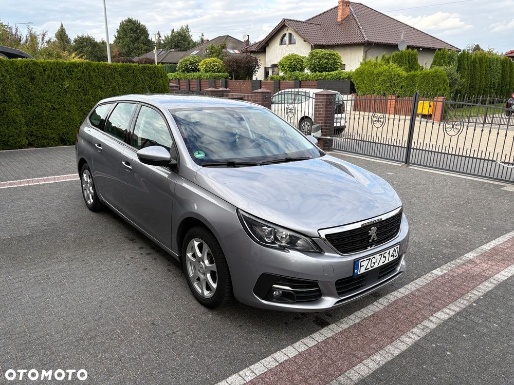 Peugeot 308 1.5 BlueHDi Active Pack Business S&S EAT8 - 4