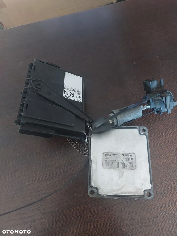 Zestaw startowy Opel Corsa C 1,7D sterownik,stacyjka,moduł - 1