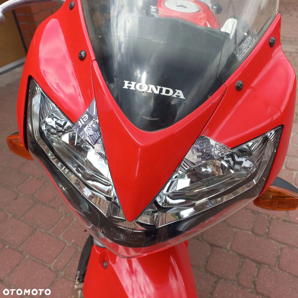 Honda CBR - 12