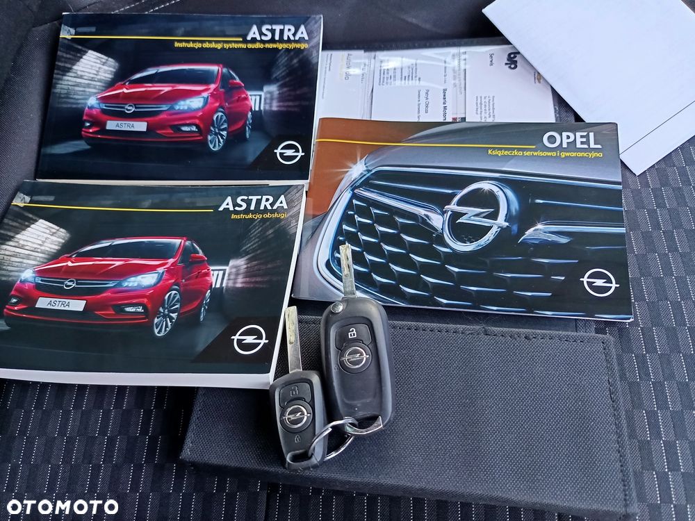Opel Astra - 8