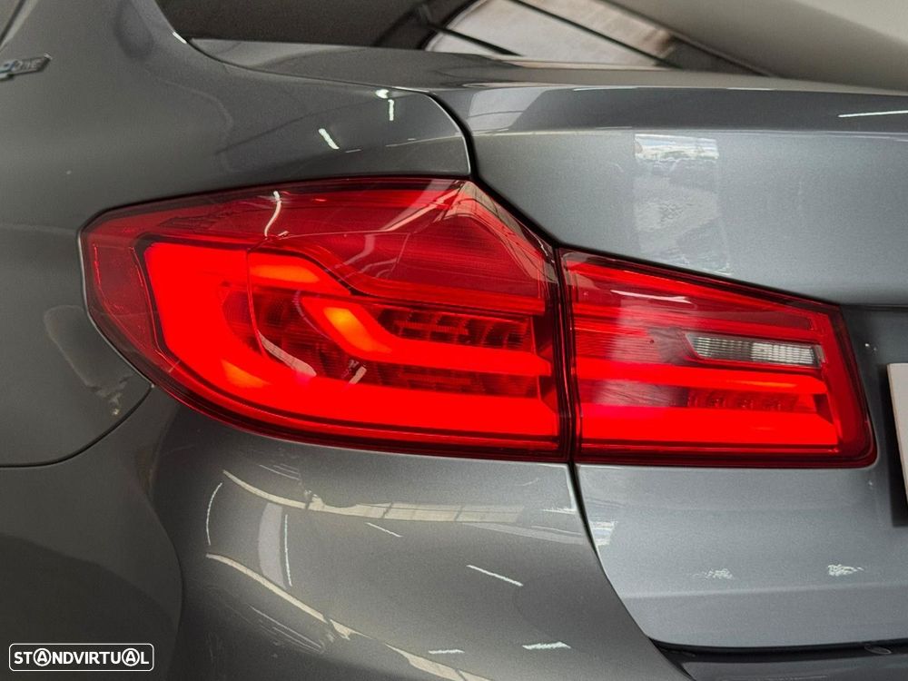 BMW 530 e iPerformance Pack M - 16