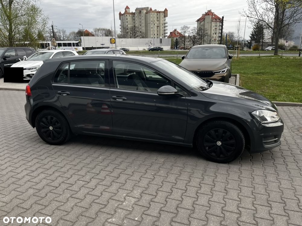 Volkswagen Golf 1.2 TSI BMT Trendline - 4