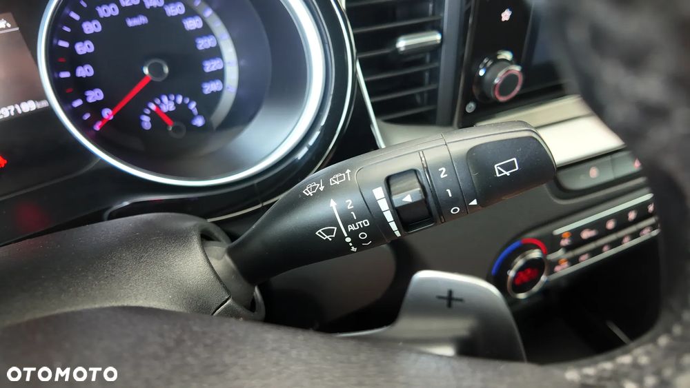 Kia Ceed 1.6 CRDi DCT Platinum Edition - 27