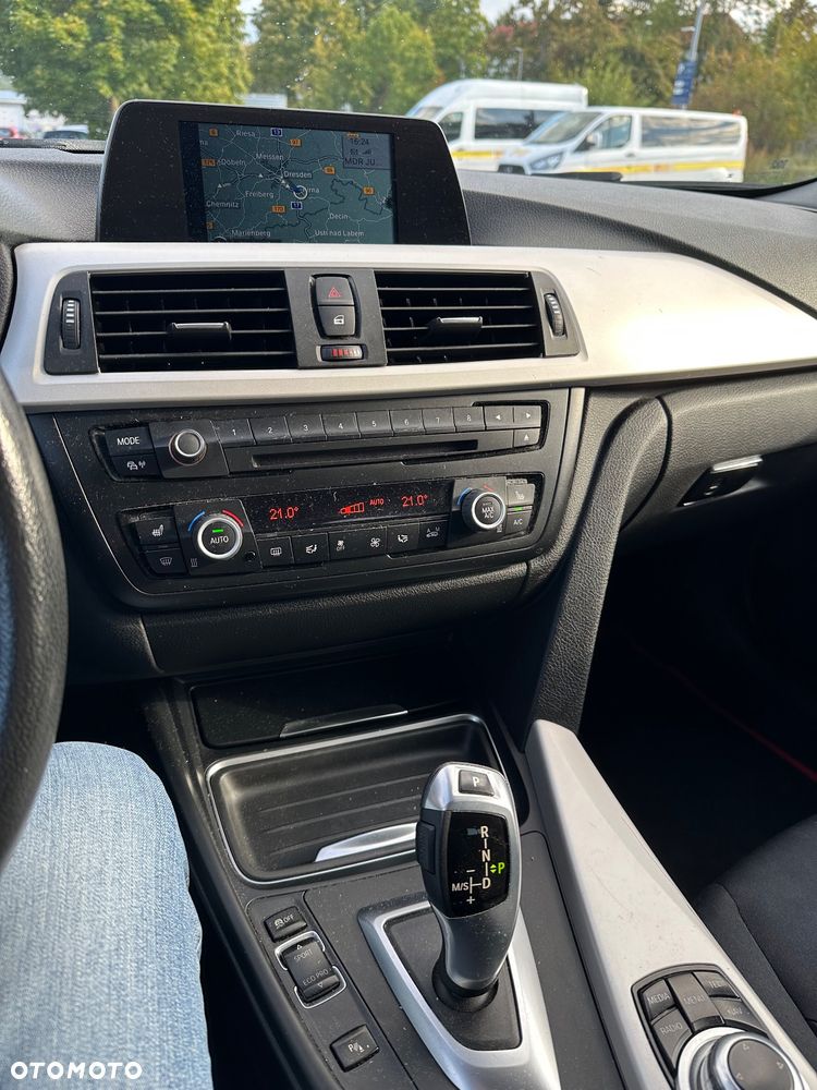 BMW Seria 3 - 6