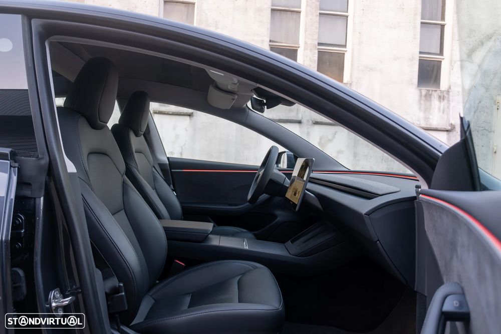 Tesla Model 3 Long Range Tração Integral Premium - 37