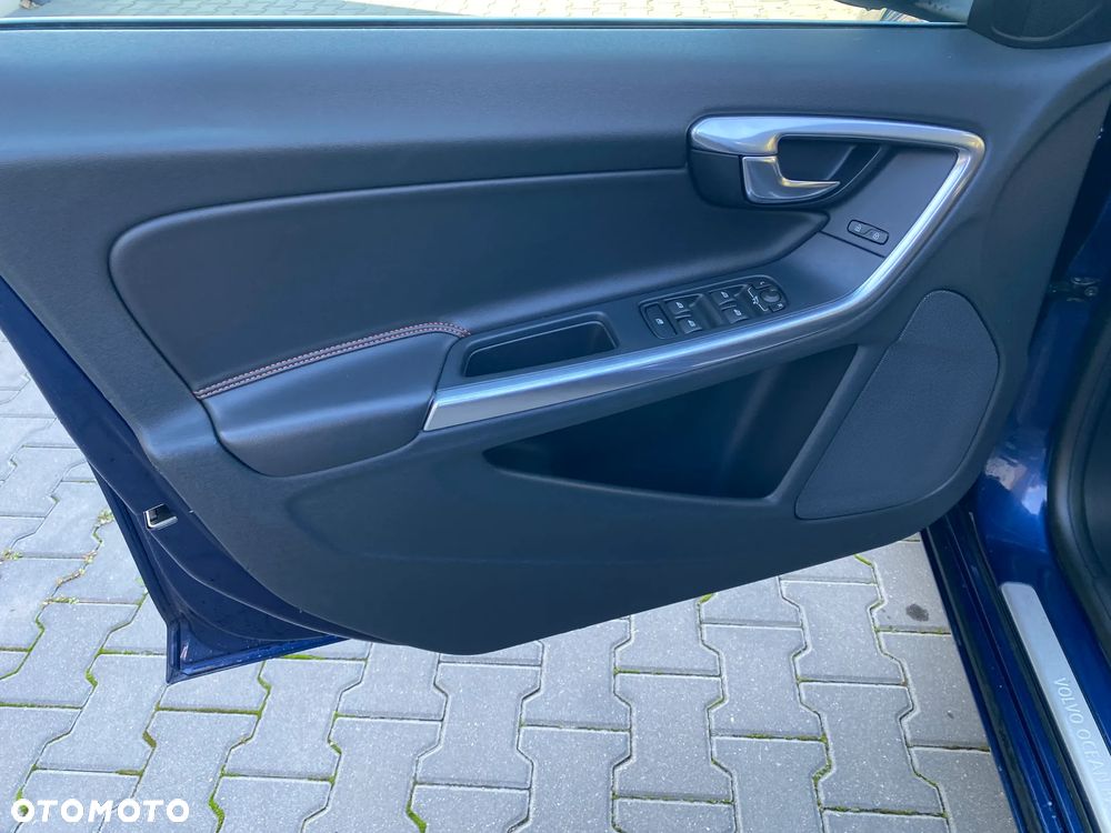 Volvo V60 D4 Geartronic Ocean Race - 18