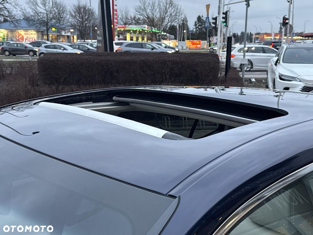 Lexus ES 300h Business Edition - 21