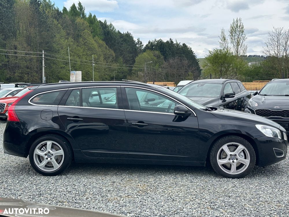 Volvo V60 D4 Geartronic Business Edition - 12