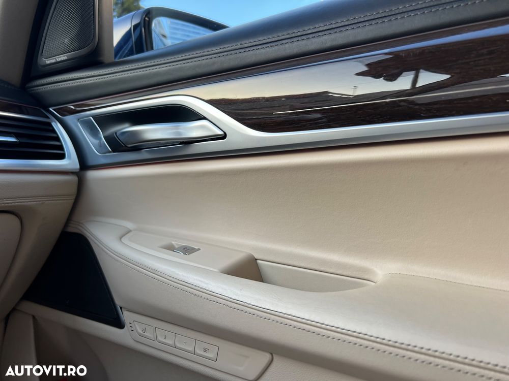 BMW Seria 7 745Le xDrive AT PHEV - 22