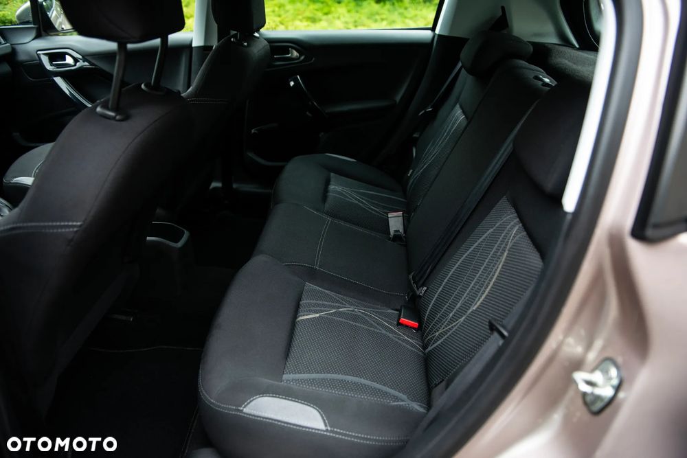 Peugeot 208 PureTech 68 Active - 18