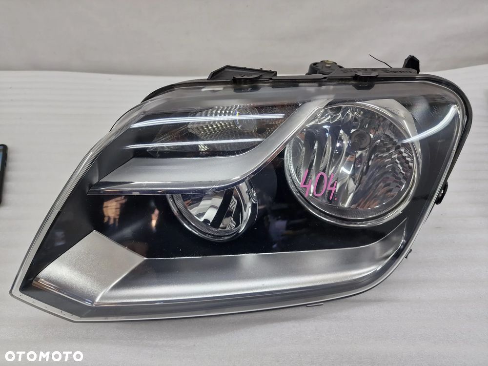 VW AMAROK 2H1 09-16 LEWA LAMPA ZWYKŁA PRZEDNIA , NR 2H1941015M , NR AUKCJI LL404 - 1