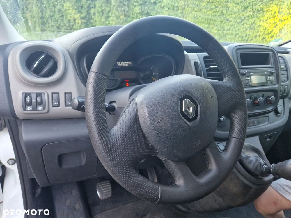 Renault Trafic - 8