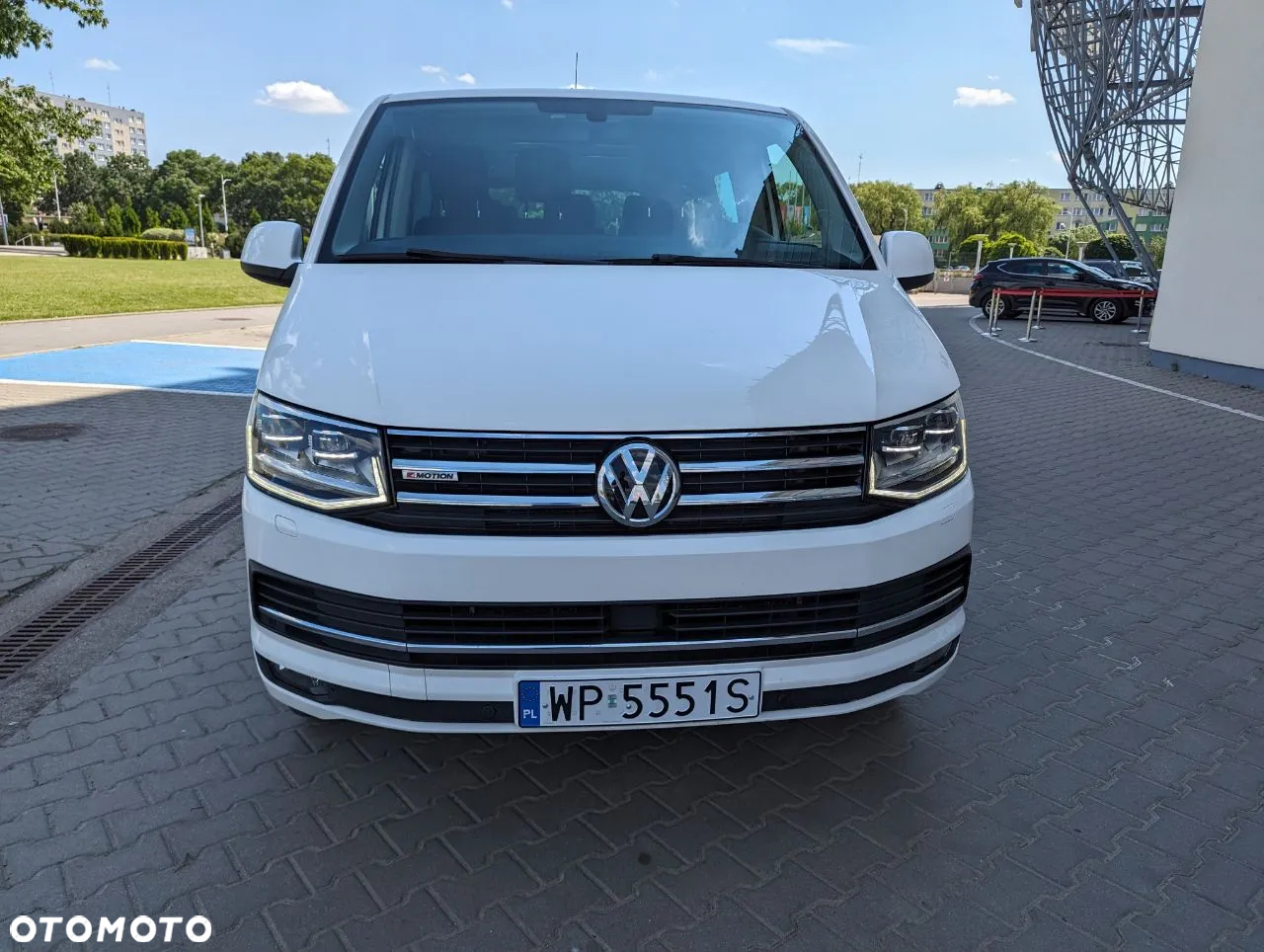 Volkswagen Caravelle - 12
