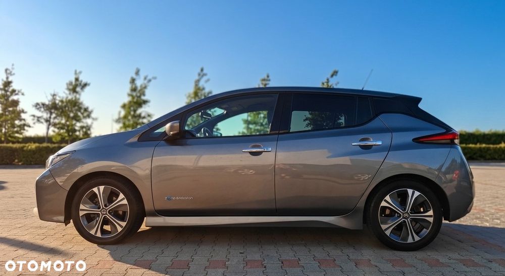 Nissan Leaf 40kWh N-Connecta - 2