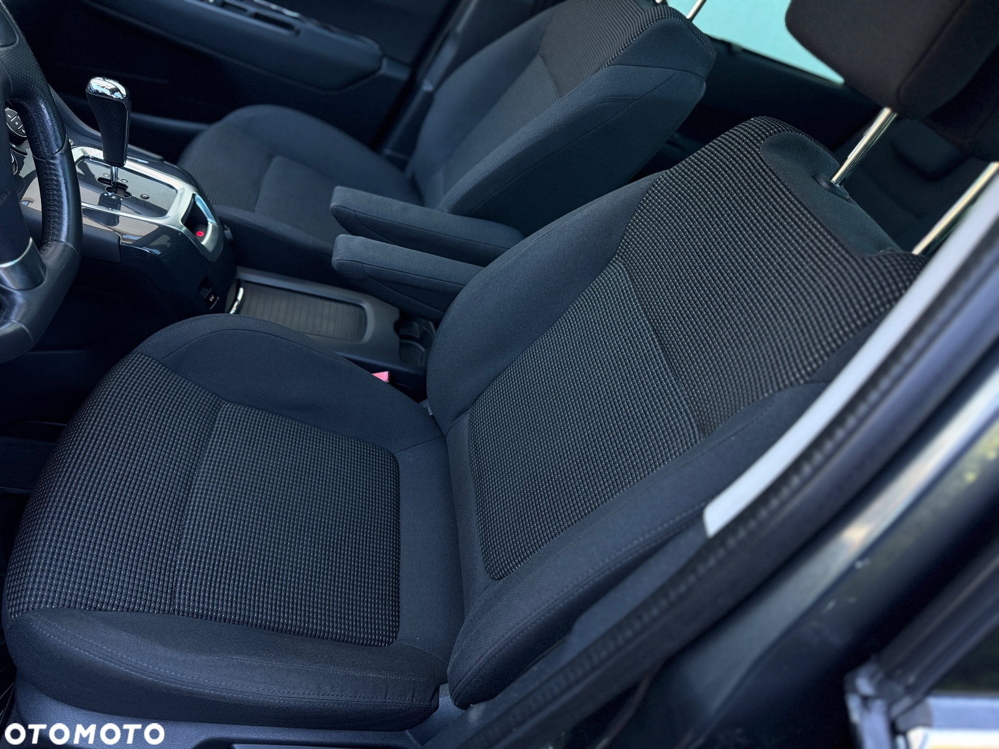 Peugeot 5008 1.6 e-HDi Active S&S 7os - 5