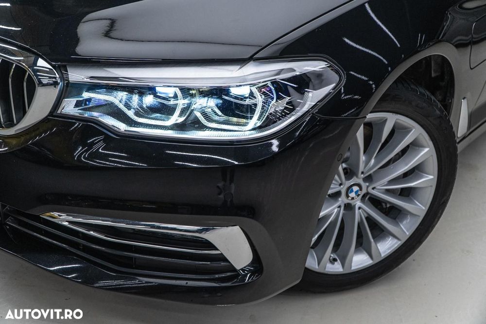 BMW Seria 5 530e iPerformance Aut. Luxury Line - 39