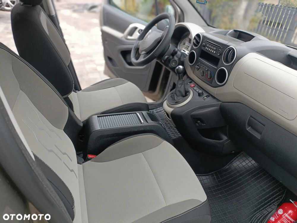Peugeot Partner - 26