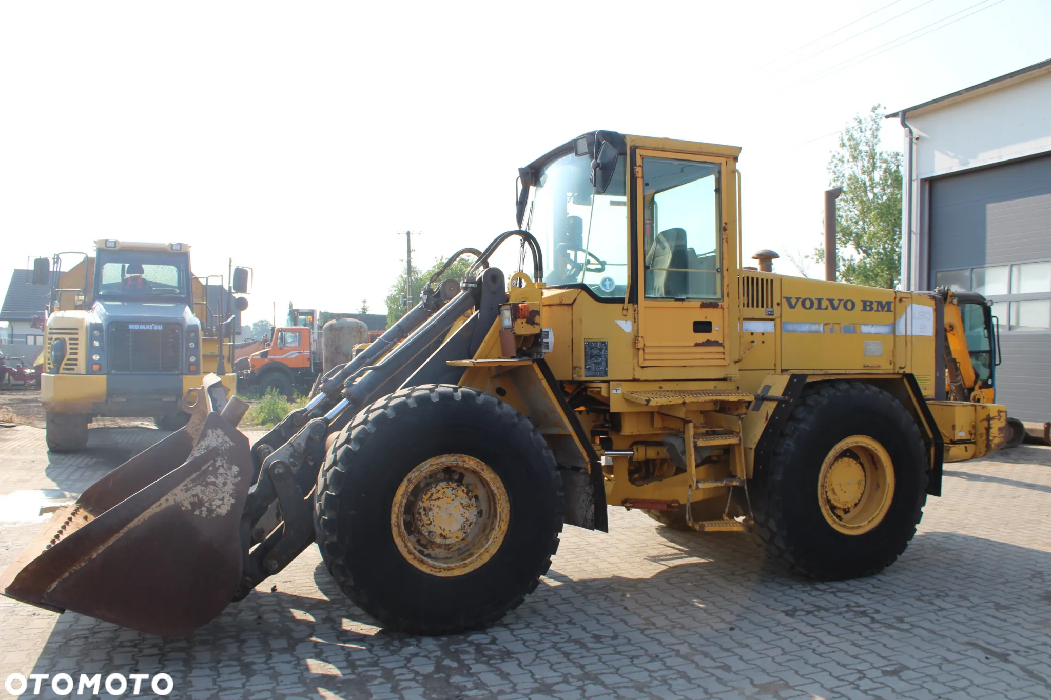 Volvo ŁADOWARKA KOŁOWA VOLVO L 90 BM z NIEMIEC - 2