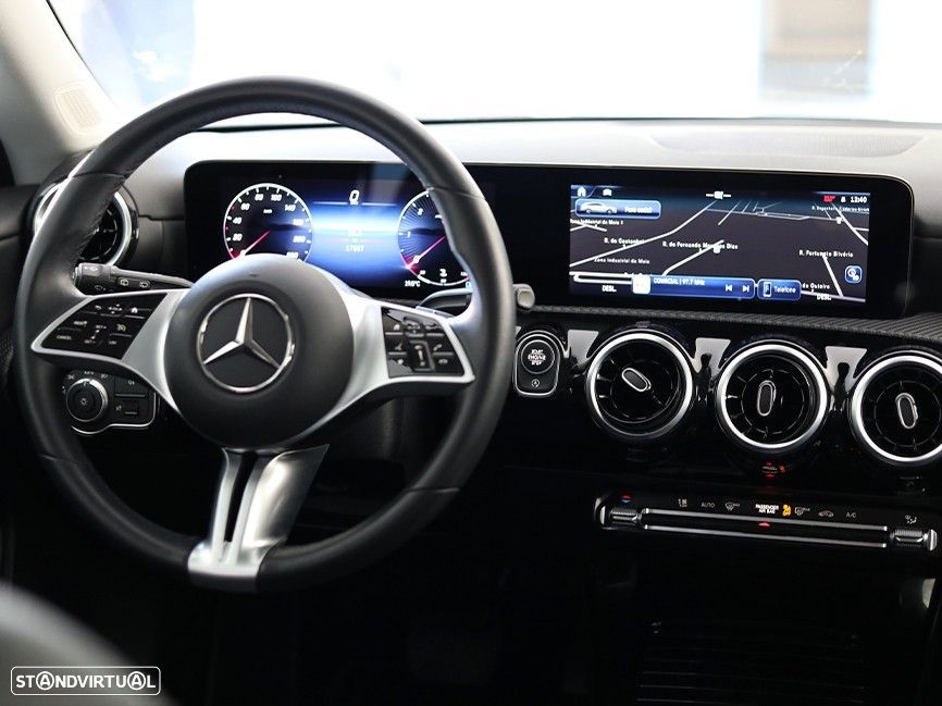 Mercedes-Benz CLA 180 d Shooting Brake Style Plus Aut. - 24