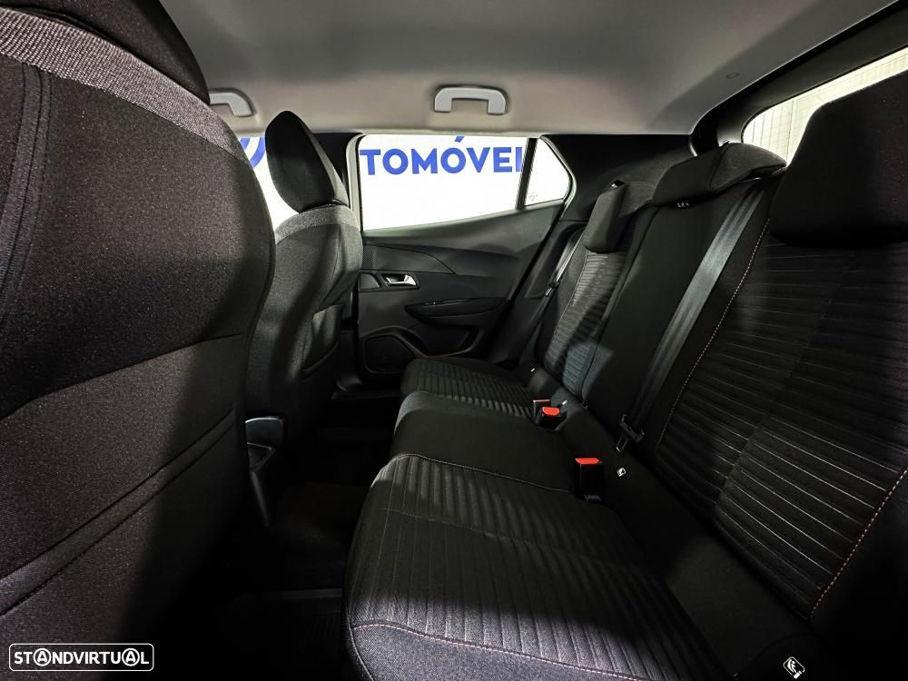 Peugeot 2008 1.2 PureTech Allure EAT8 - 9