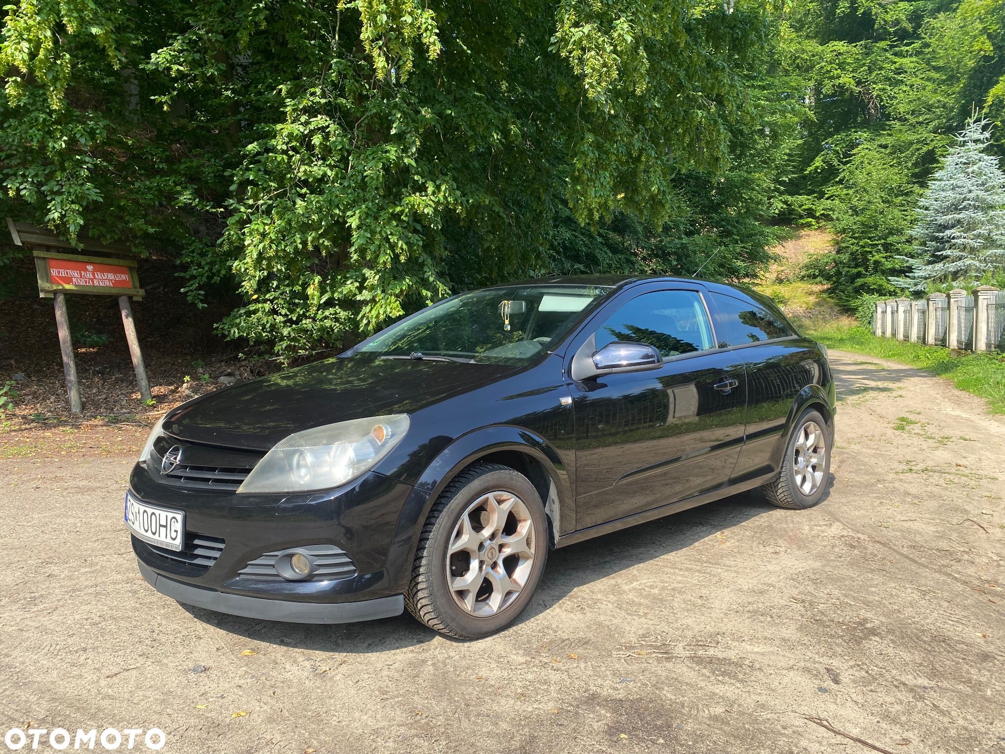 Opel Astra III GTC 1.8 Cosmo - 1