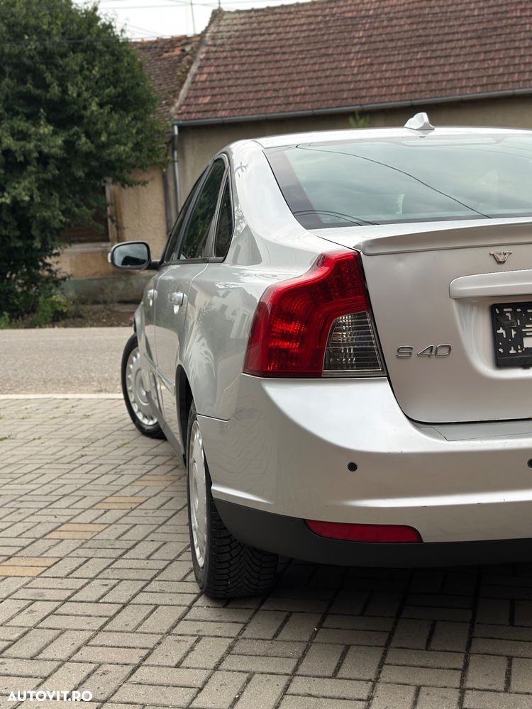 Volvo S40 1.6D DPF DRIVe Kinetic - 23