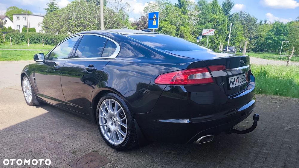 Jaguar XF 3.0 V6 - 19