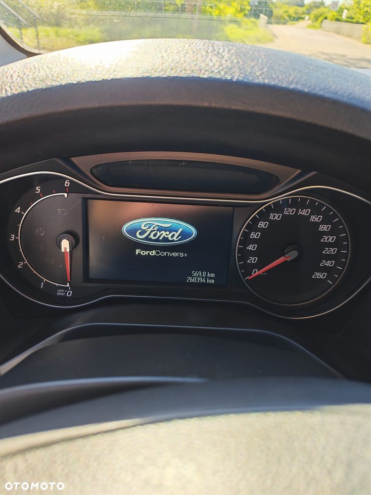 Ford S-Max 2.0 TDCi DPF Titanium - 13