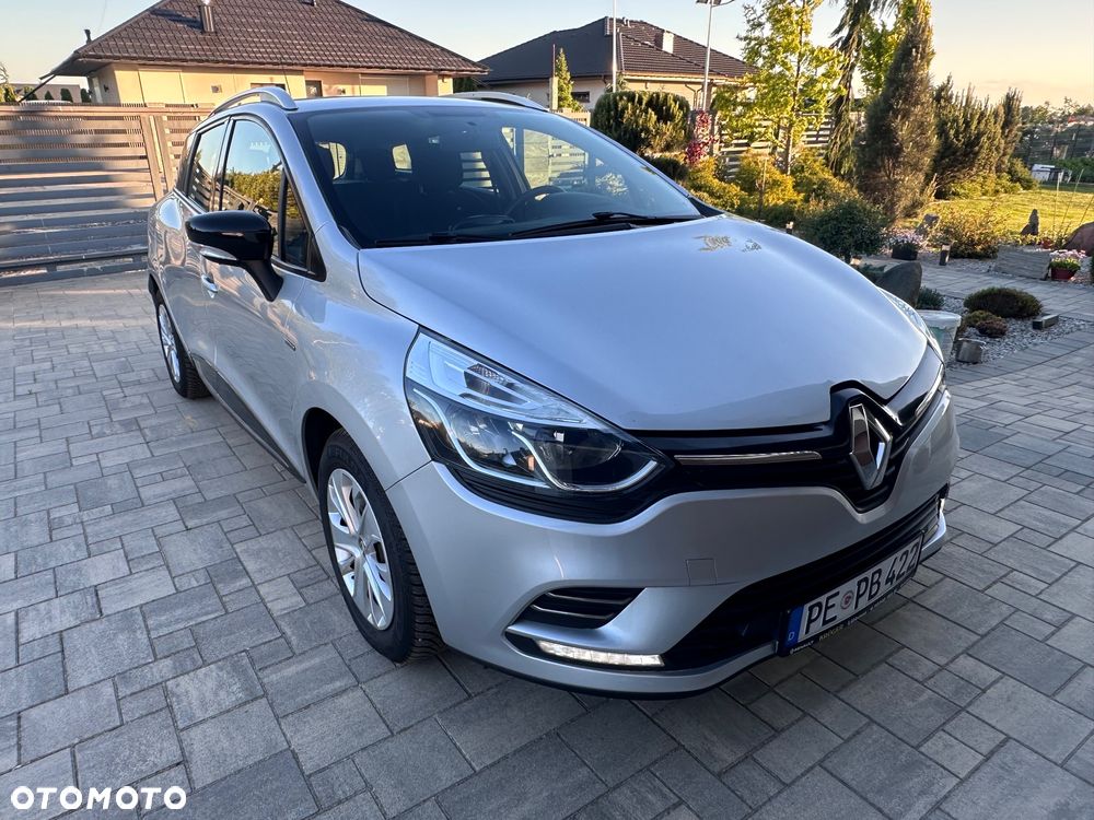 Renault Clio 1.2 16V 75 LIMITED - 32