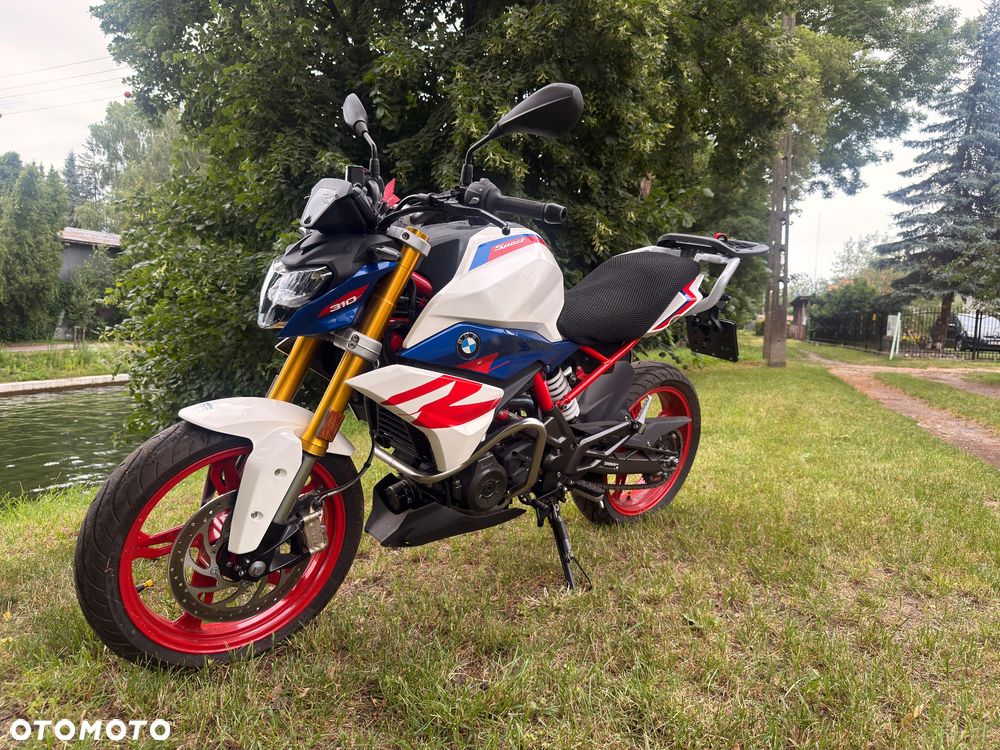 BMW G - 1