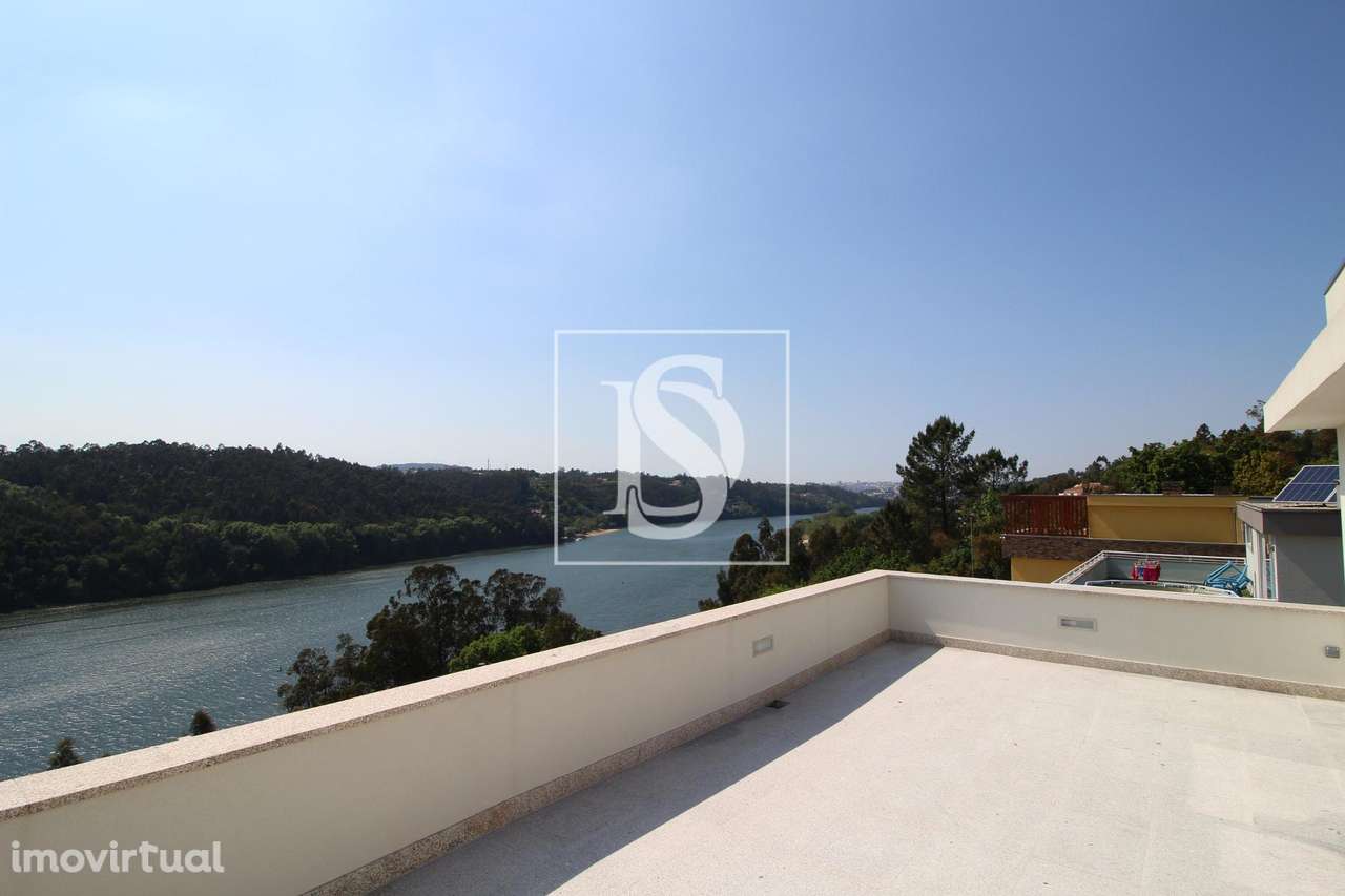 Moradia T3 Venda em Gondomar (São Cosme), Valbom e Jovim,Gondomar - Grande imagem: 2/24