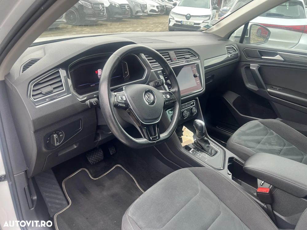 Volkswagen Tiguan 2.0 TDI SCR DSG Comfortline - 9