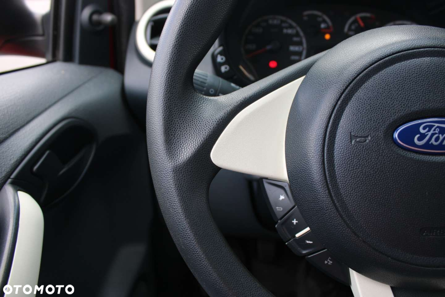 Ford KA - 20