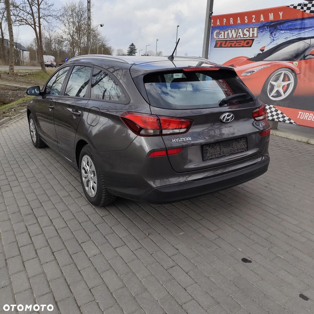 Hyundai i30 1.4 Classic - 8