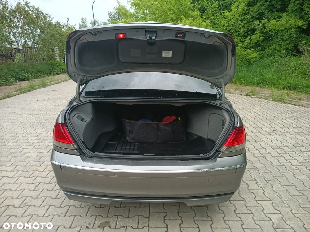 BMW Seria 7 - 10