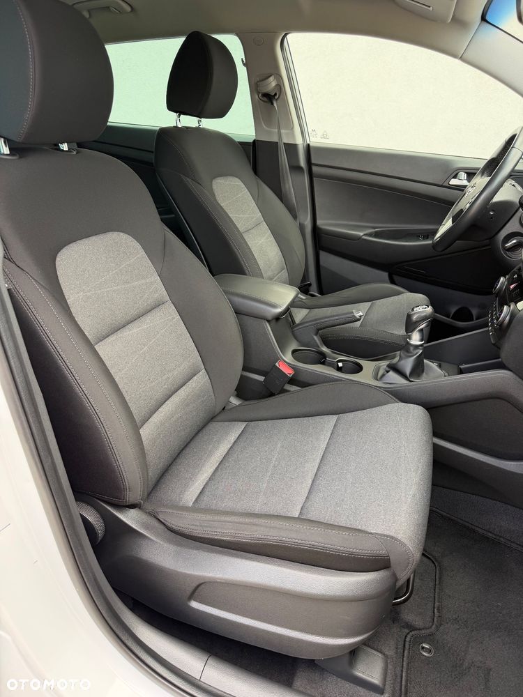 Hyundai Tucson 1.6 GDi 2WD Select - 34