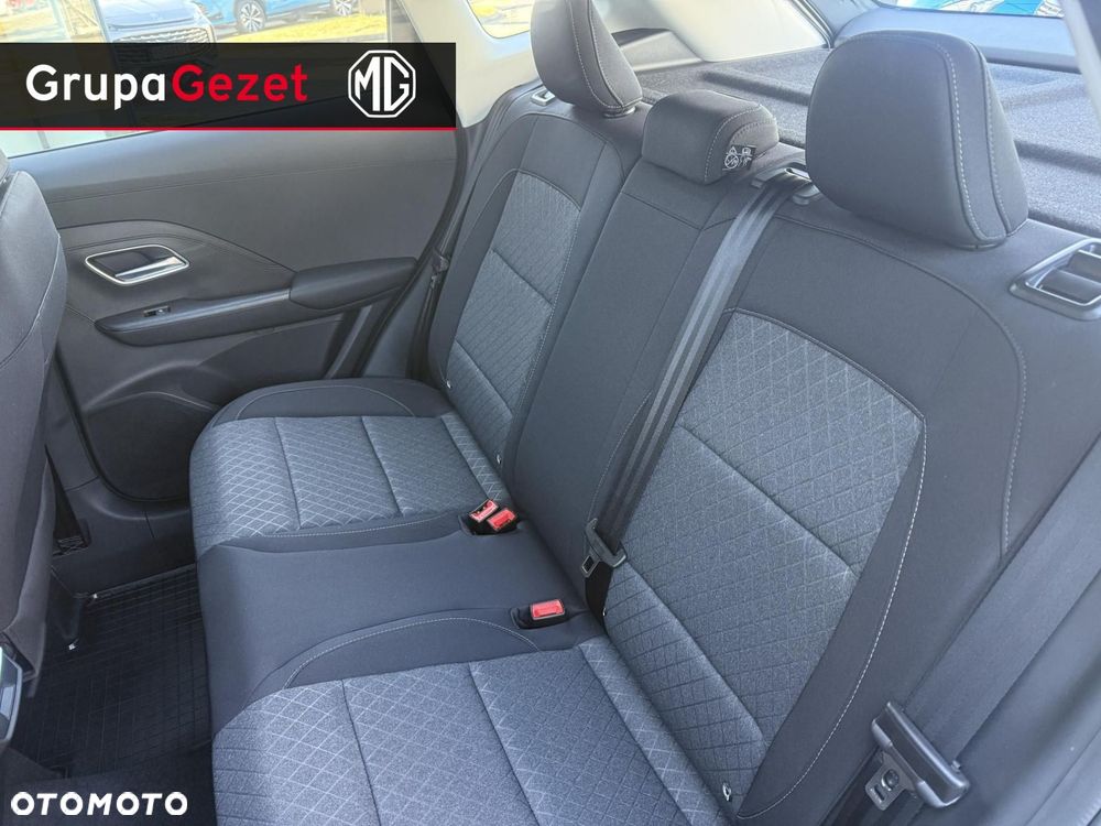 MG ZS - 16