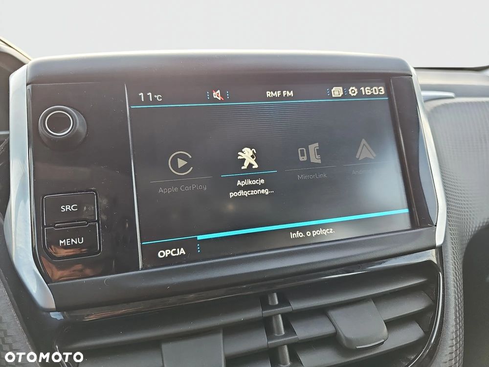 Peugeot 2008 1.2 Pure Tech Allure S&S EAT6 - 28