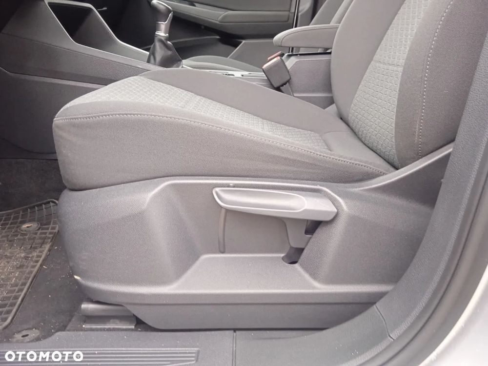 Ford Tourneo Connect 2.0 EcoBlue Titanium - 33