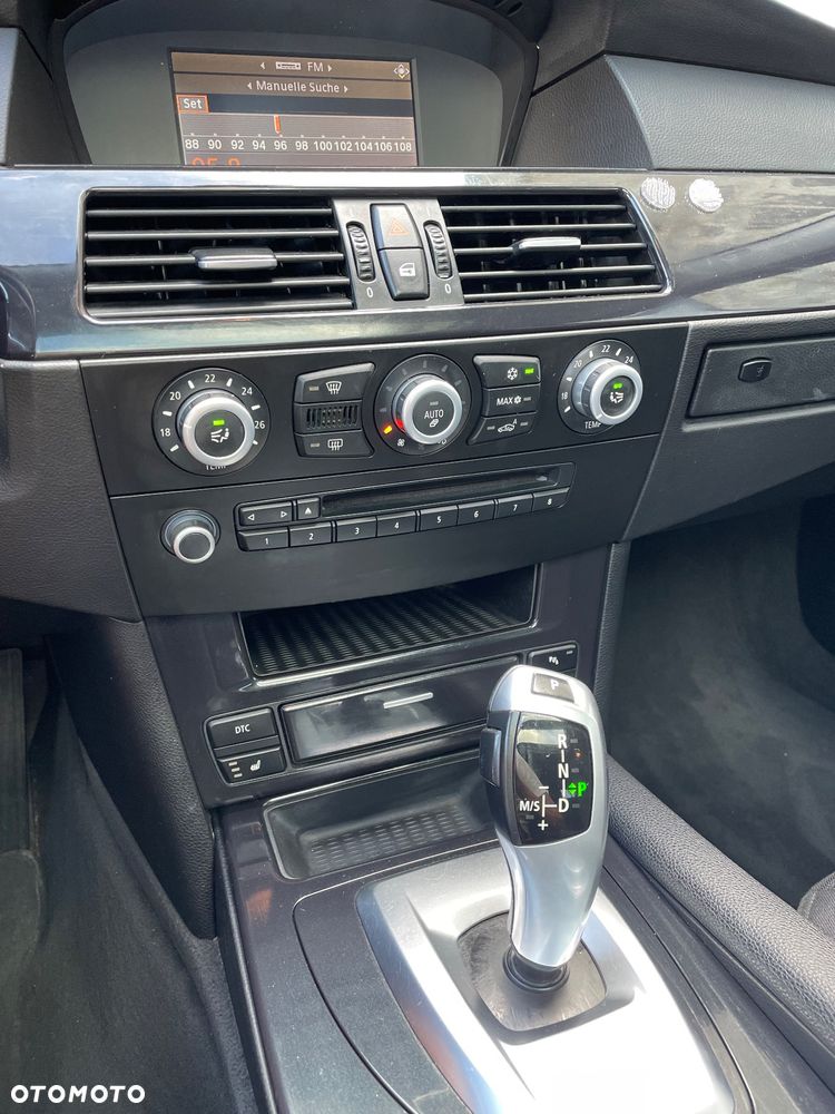 BMW Seria 5 - 30