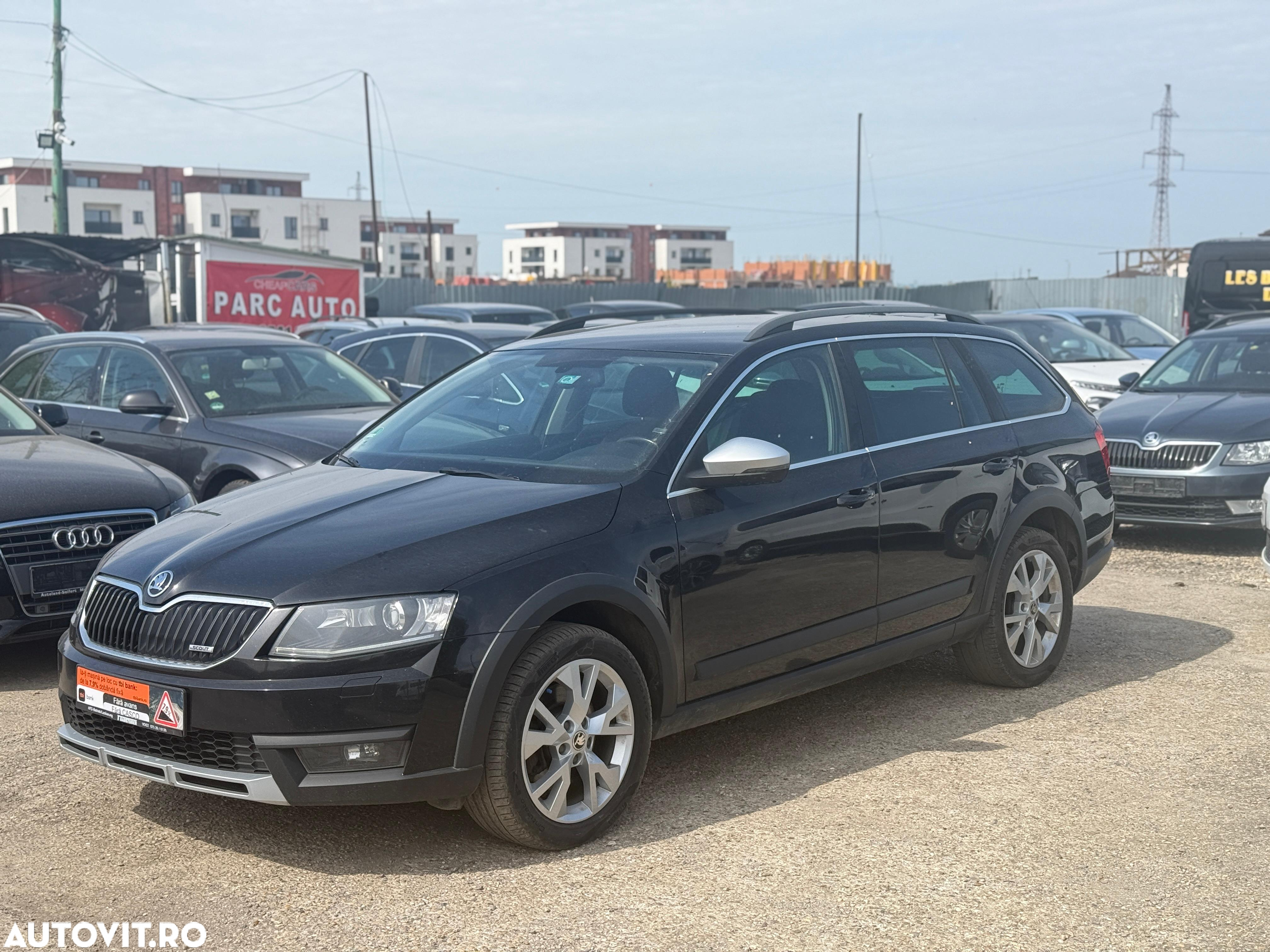 Skoda Octavia Combi 2.0 TDI (Green tec) 4x4 DSG Scout - 2