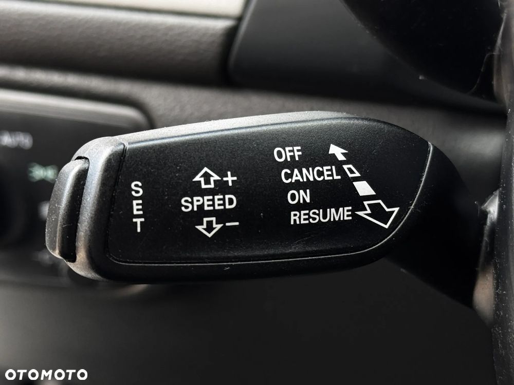 Audi A6 Avant 2.0 TDI DPF multitronic - 24