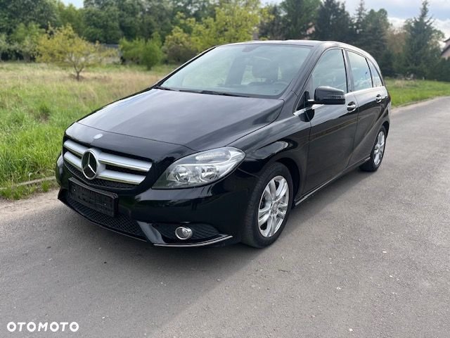 Mercedes-Benz Klasa B 180 d BlueEFFICIENCY Edition Style - 1