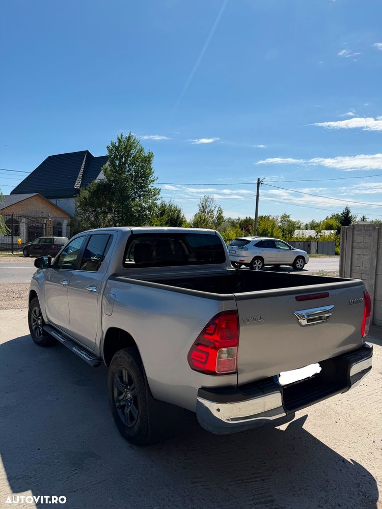 Toyota Hilux 2.4D 150CP 4x4 Double Cab 6MT Comfort - 5