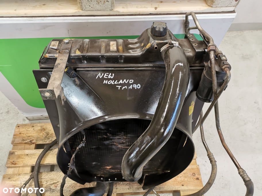 New Holland TM 190 {Radiator} - 5