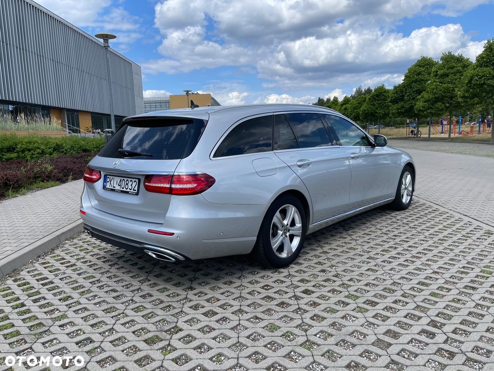 Mercedes-Benz Klasa E 220 d 9G-TRONIC Avantgarde - 6