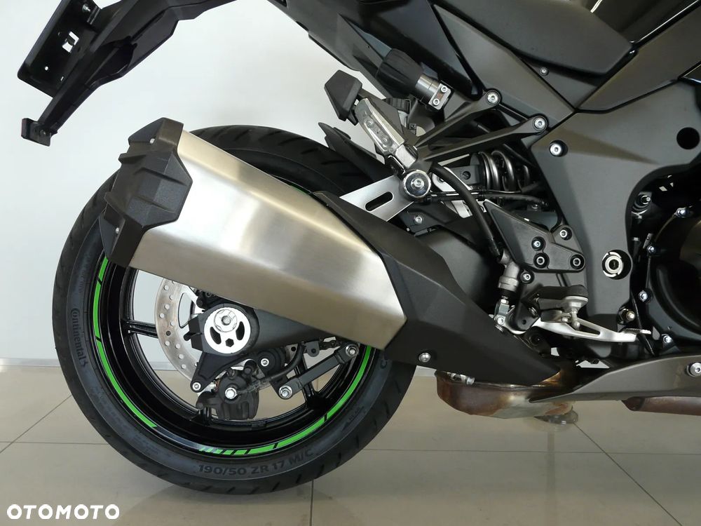 Kawasaki Ninja 1000 SX - 4