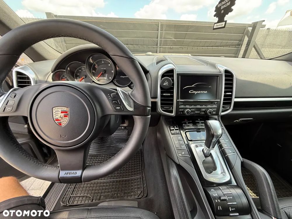 Porsche Cayenne Diesel Platinum Edition - 20