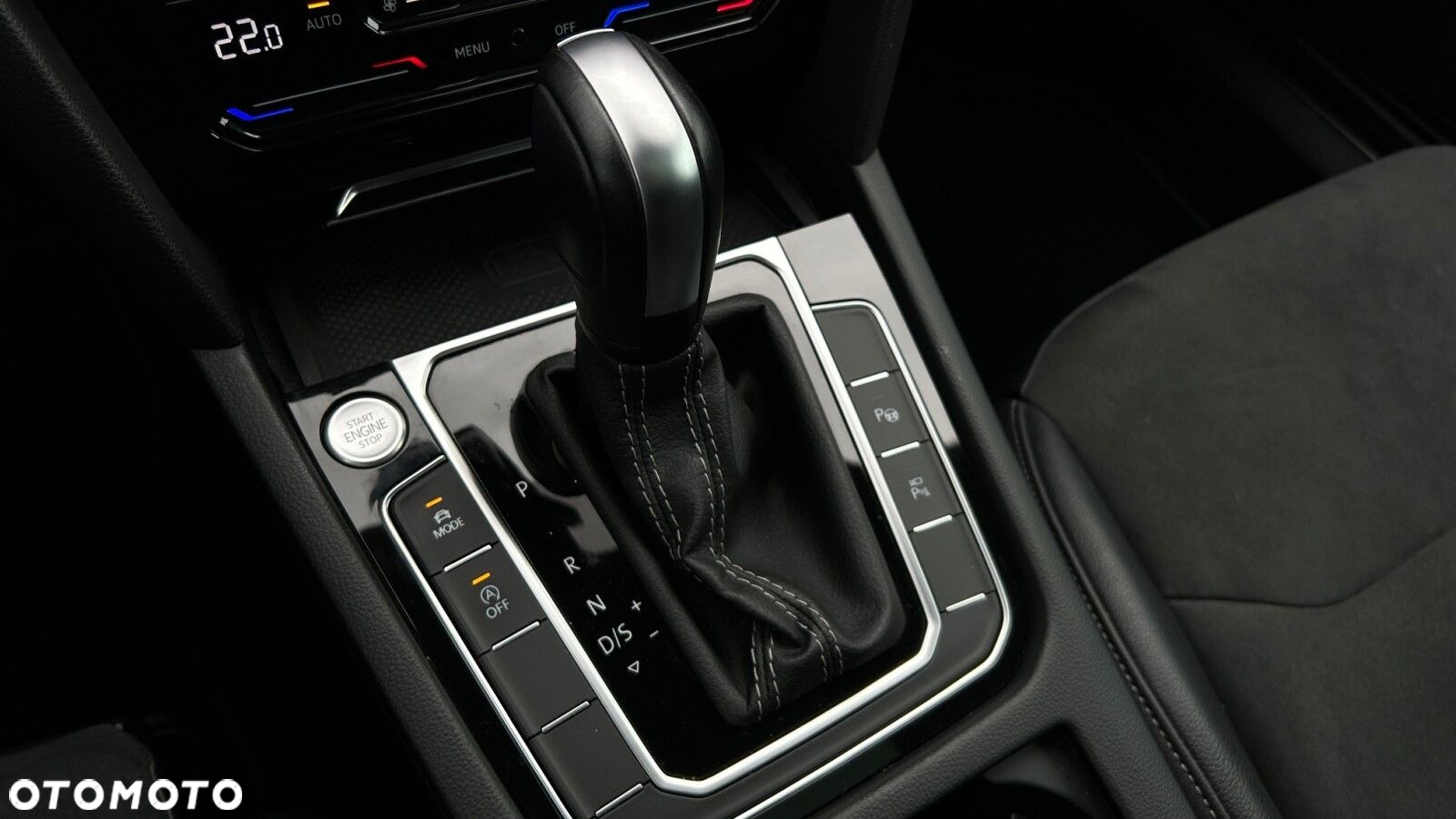 Volkswagen Arteon 2.0 TDI 4Motion R-Line DSG - 25